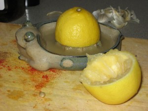 lemon-juicer