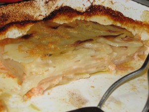 scalloped-potoates scalloped-potoates