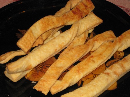 cheese-straws