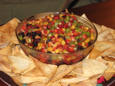 fruit salsa & chips